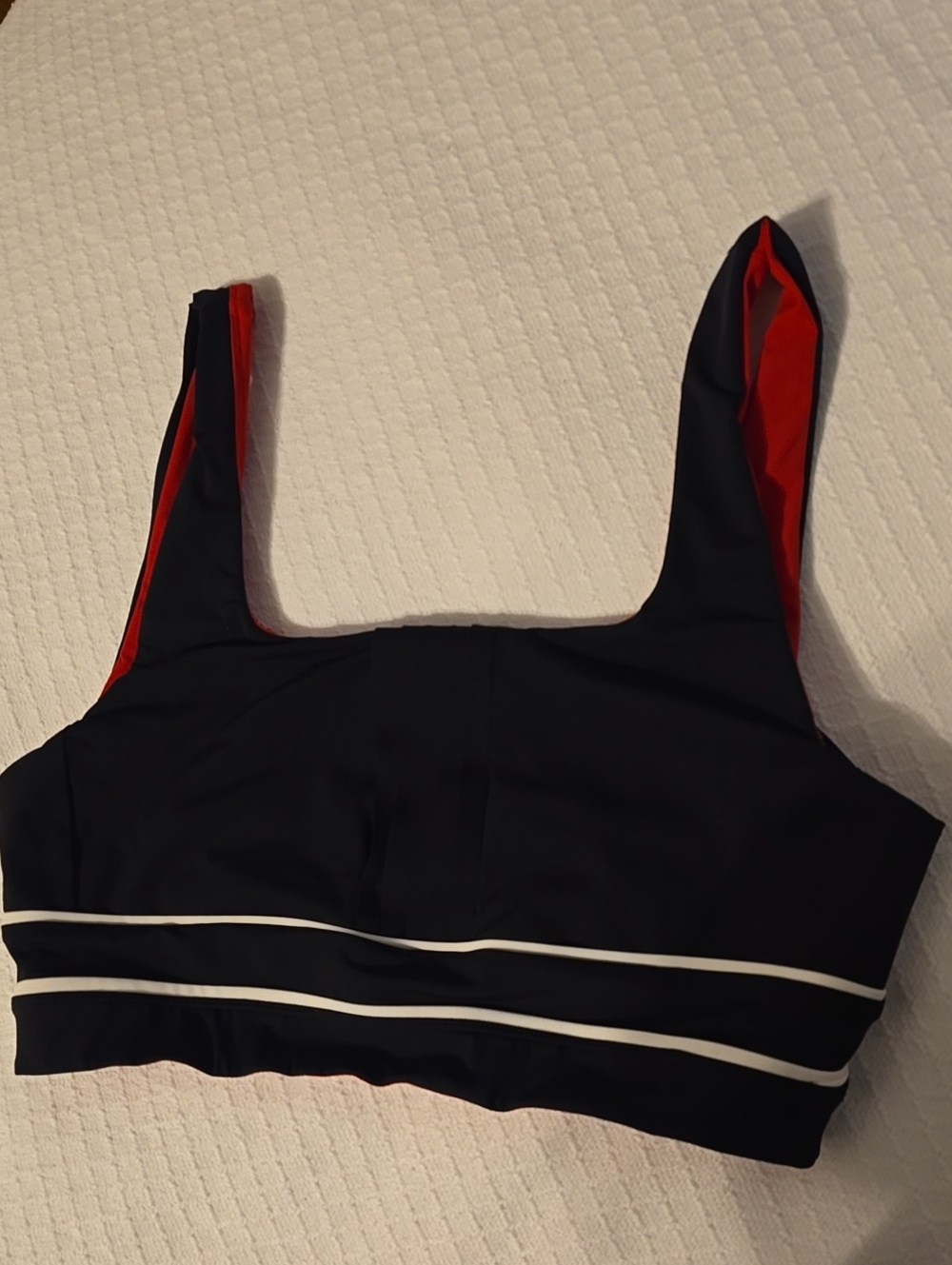 VAARA Penny Square Neck Sports Bra Black Red White Size M